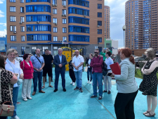 Активные жители проводят встречи во дворах Реутова