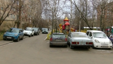 Как избавиться от брошенных во дворах автомобилей