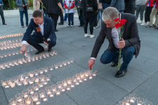 Более тысячи свечей зажгли в Реутове в память о погибших в Великой Отечественной войне