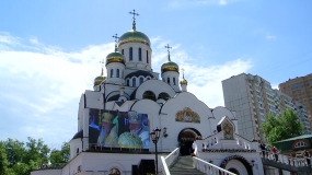 Патриарх Московский и Всея Руси Кирилл провёл Божественную литургию в Троицком храме Реутова